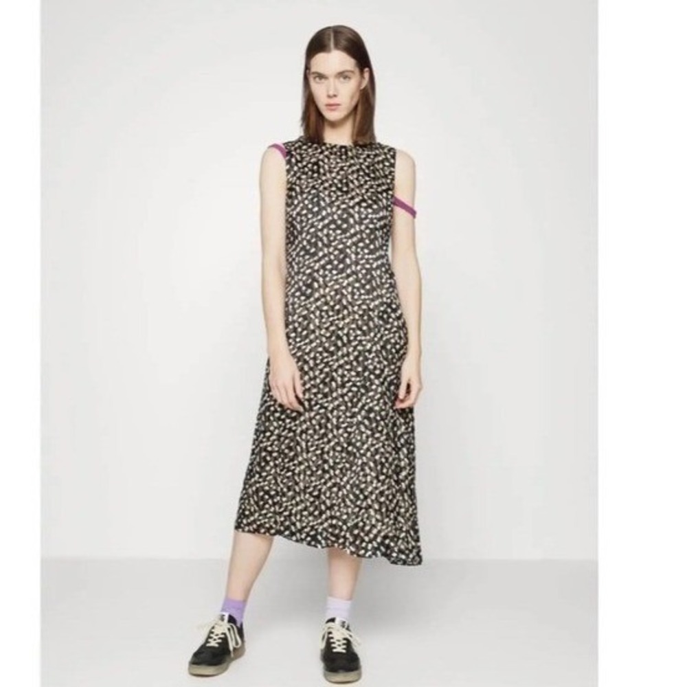 Theory Asymmetric Hemline Sleeveless Silk Shift Midi dress sz 4